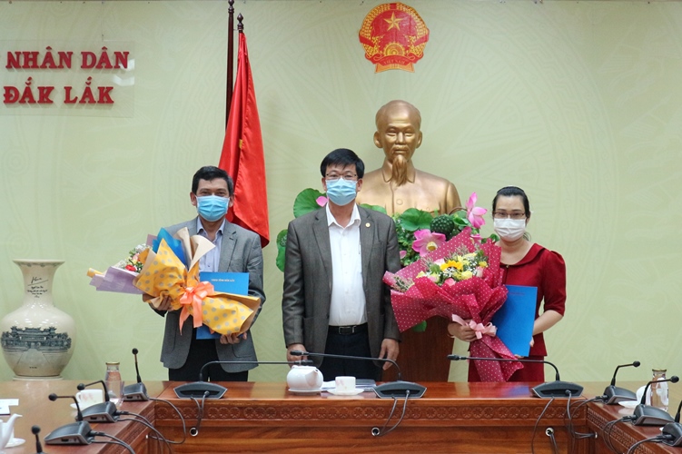  Lễ công bố, trao quyết định bổ nhiệm viên chức giữ chức vụ lãnh đạo, quản lý